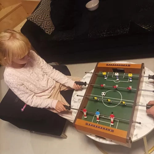 Mini Tafelvoetbalspel voor Kinderen en Volwassenen – Compact Voetbaltafel met 2 Ballen - Kruzzel